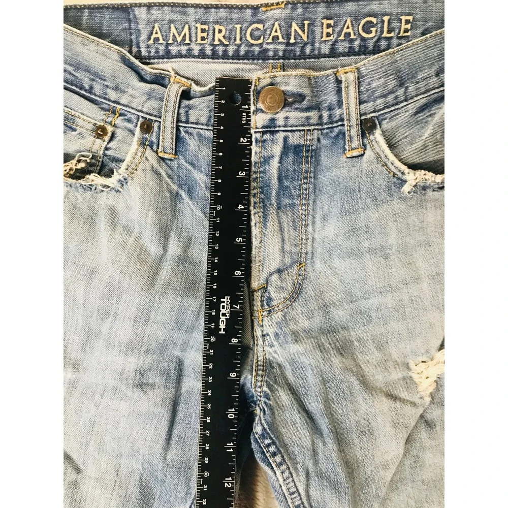 American Eagle Distressed Jeans Mens 30x31 Light Wash Straight Leg Frayed Hem